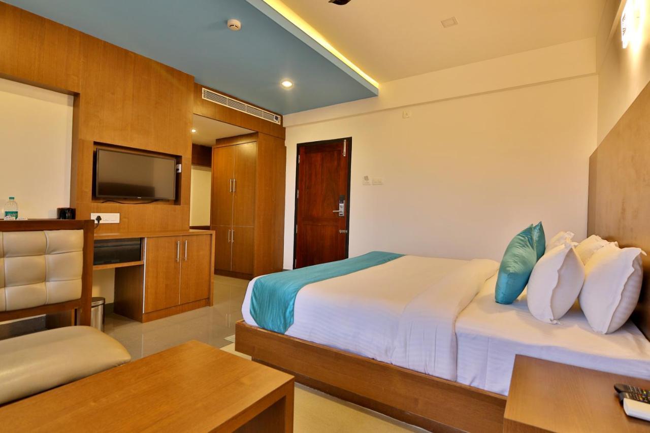 סולטאן באטרי Hotel Wilton מראה חיצוני תמונה