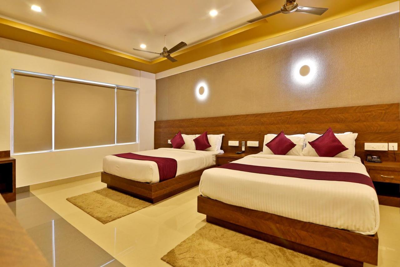 סולטאן באטרי Hotel Wilton מראה חיצוני תמונה