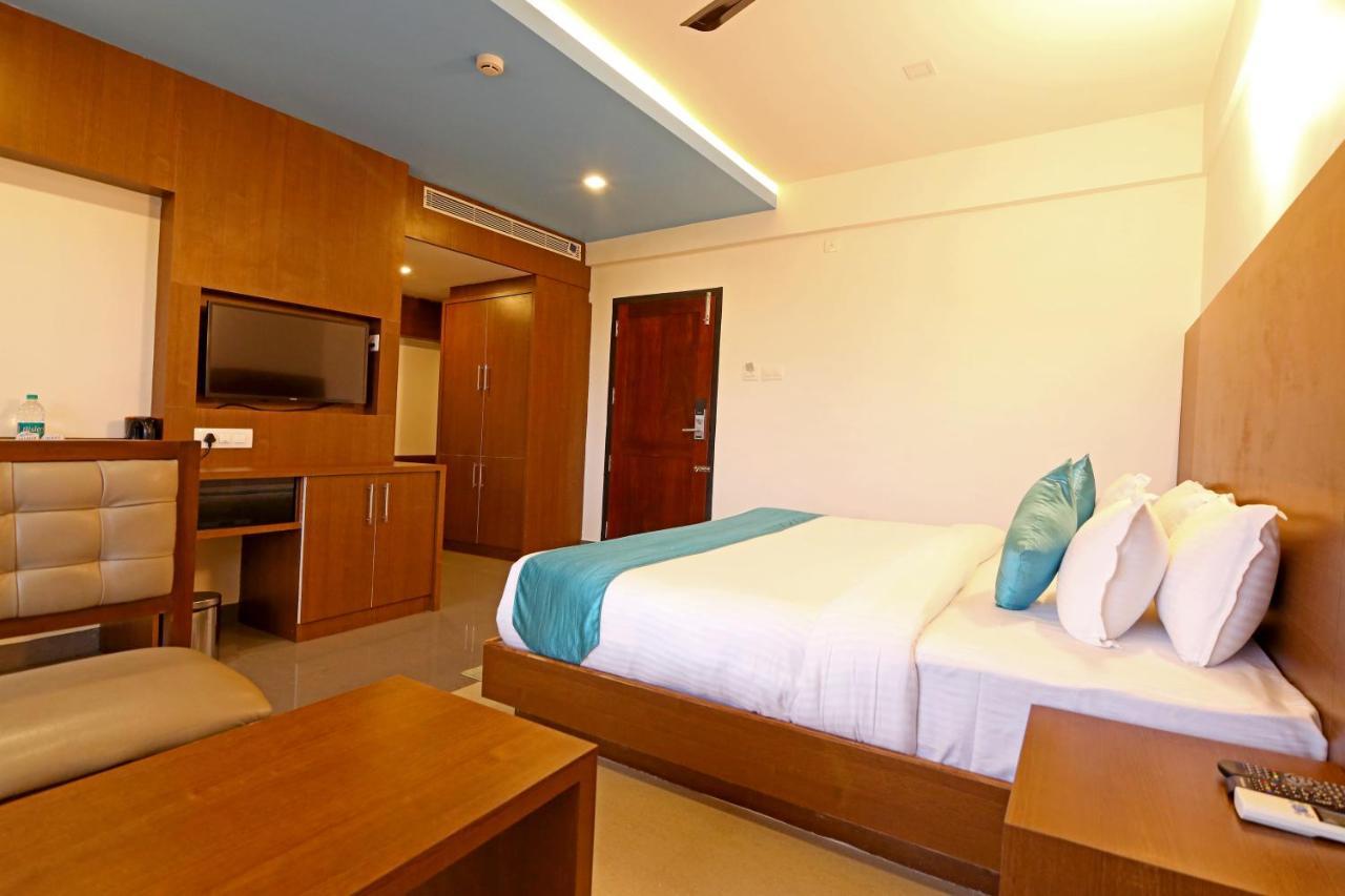 סולטאן באטרי Hotel Wilton מראה חיצוני תמונה